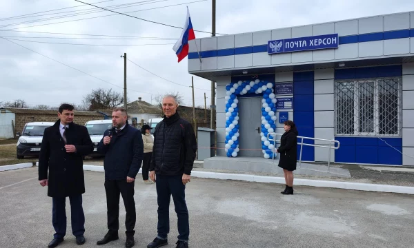 В селе Геническая Горка сегодня открыли модульное отделения почты.