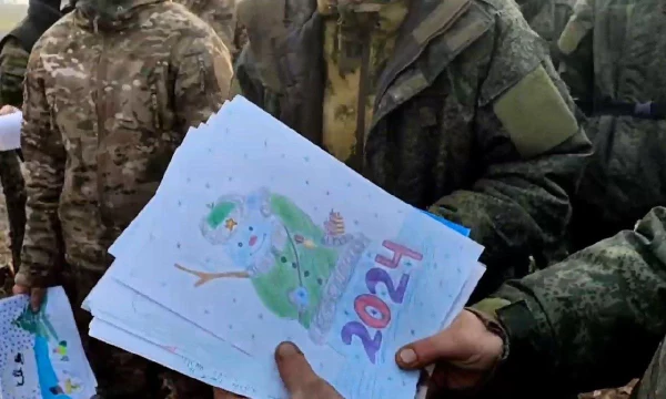 Росгвардейцы передали детские письма и подарки к Рождеству бойцам, выполняющим задачи СВО