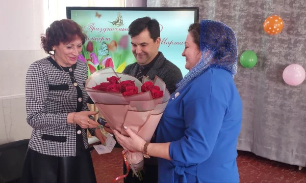 Торжественное награждение педагогов высокими наградами