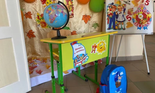 500 школьных наборов для детей Херсонской области привезли добровольцы из Краснодарского края