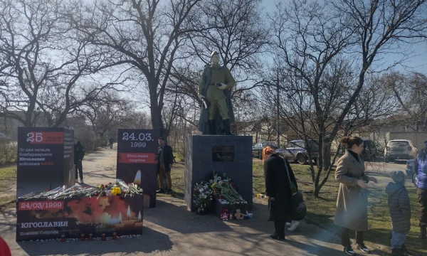 «Мы против зверств НАТО» — под таким названием прошла акция в Геническе