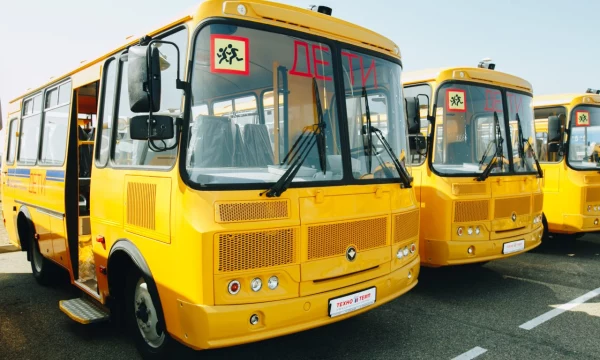 Новые школьные автобусы прибыли на Херсонщину