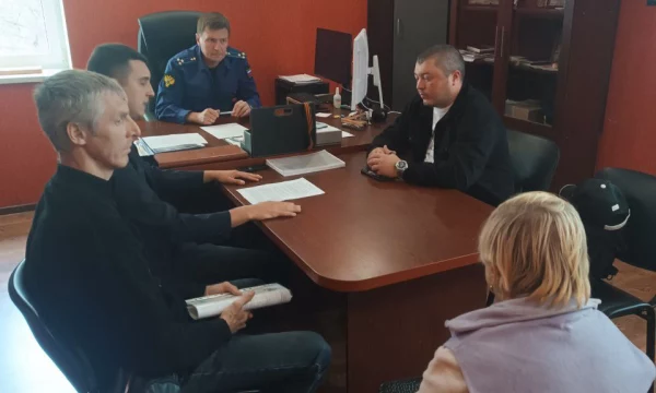Новотроицким межрайонным прокурором проведен личный прием собственников жилых помещений многоквартирных домов