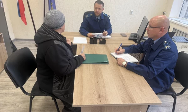 Зампрокурора Херсонской области Александр Катков провел выездной прием граждан в пгт Каланчак и пгт Чаплинка