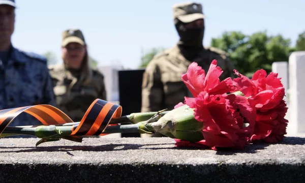 Просьбу бывшей узницы концлагерей выполнили росгвардейцы в Херсонской области