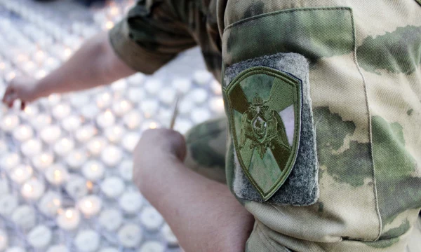 В Херсонской области росгвардейцы приняли участие во всероссийской акции «Свеча памяти»