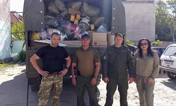 Росгвардейцы передали гуманитарную помощь жителям отдаленных районов Херсонской области