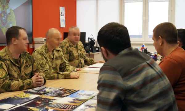 Росгвардейцы провели тематический круглый стол для студентов Херсонской области